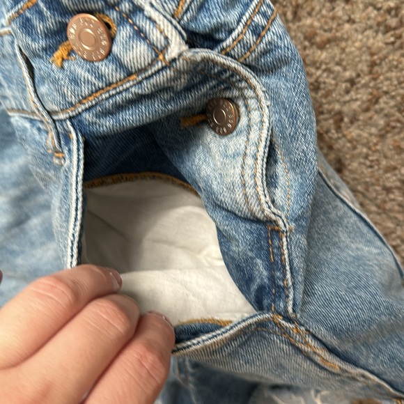 BDG Urban Outfitters Light Wash Denim Short Overalls L (8-10?) - Picture 7 of 16